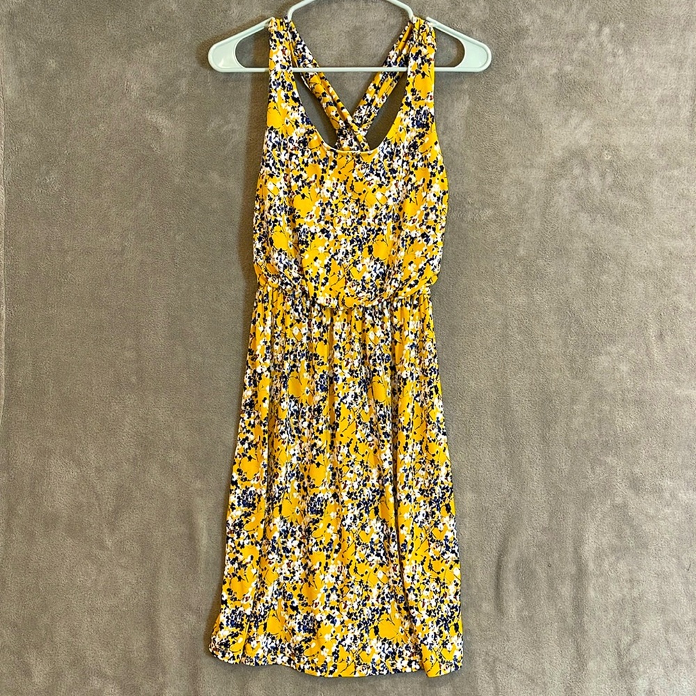 Kaileigh Packable Knit Dress Yellow w/ Flowers Blue, White, & Rust Women’s Sz S